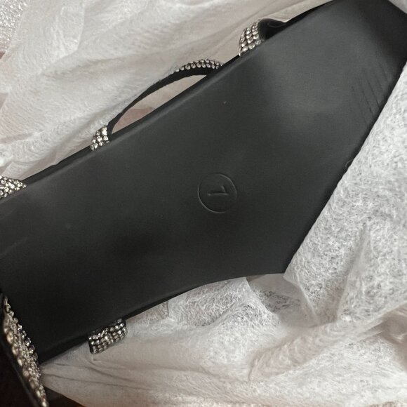 SHEIN Rhinestone's Block-Heeled Butterfly Sandals in Black (Size 7) - Picture 12 of 12